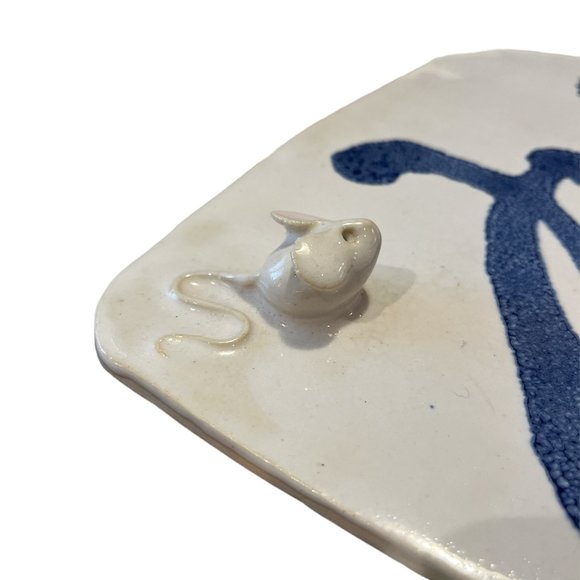POTTERY Cheese Plate HAND CRAFTED with 3D Mouse 9 1/4" Square - Picture 4 of 7